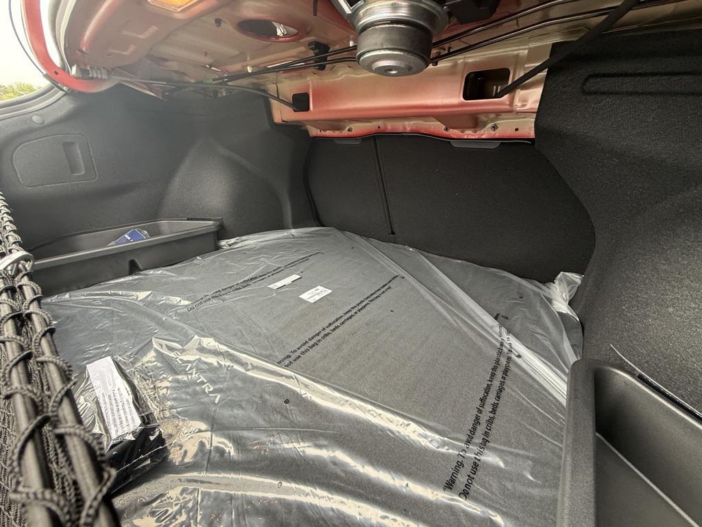 new 2025 Hyundai ELANTRA HEV car, priced at $28,917