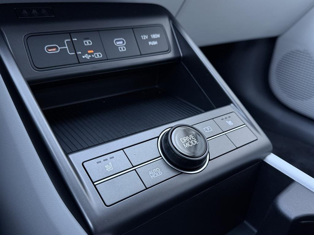 new 2025 Hyundai Kona EV car, priced at $38,431