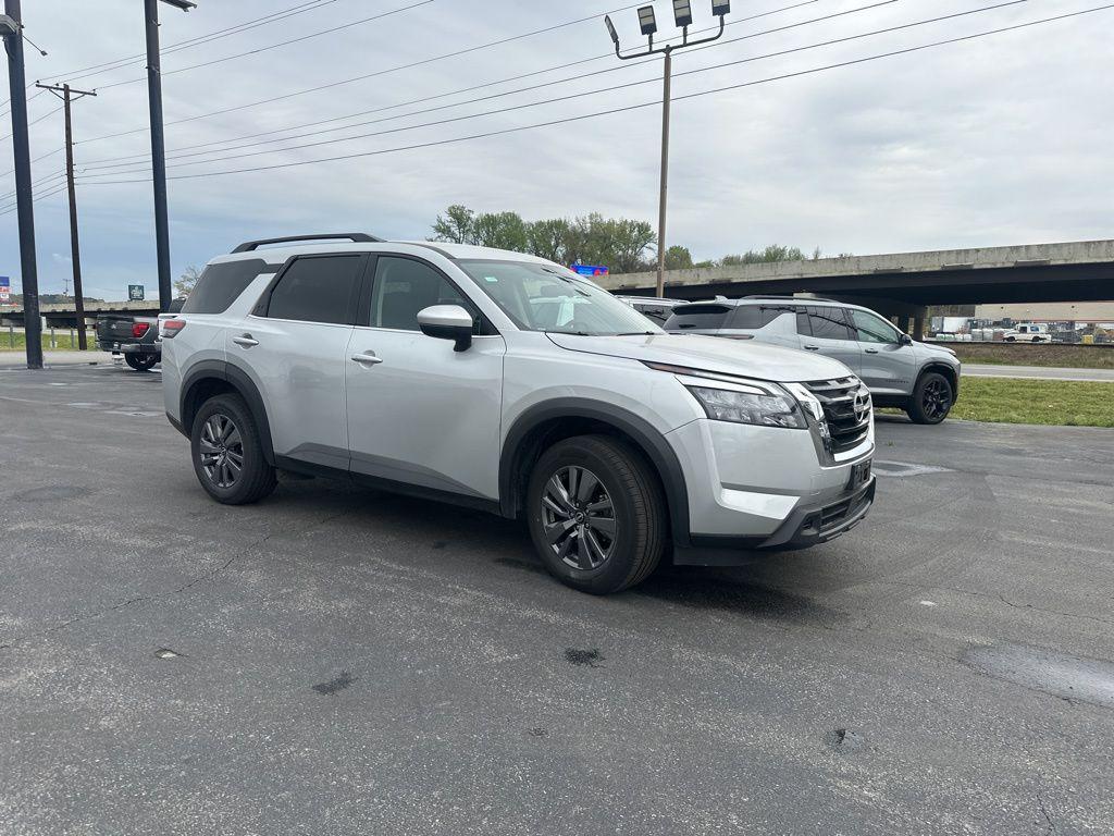 used 2025 Nissan Pathfinder car, priced at $28,628