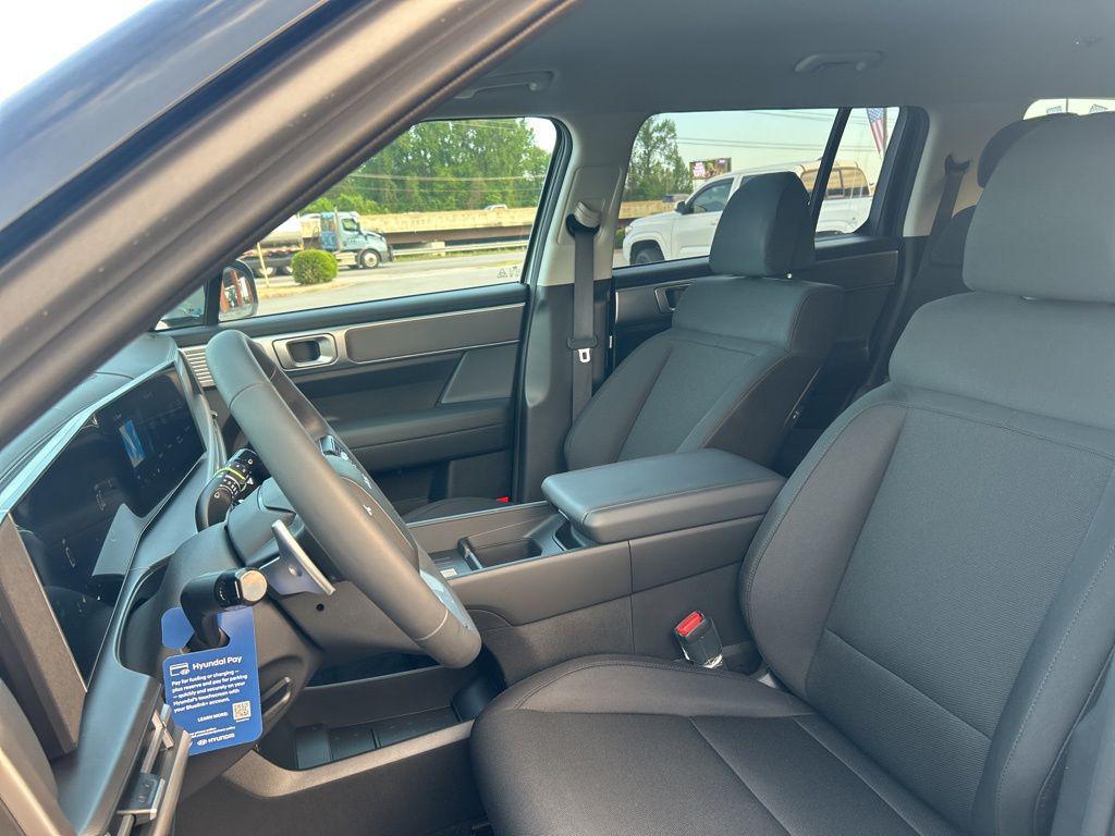 new 2026 Hyundai SANTA FE HEV car, priced at $34,519