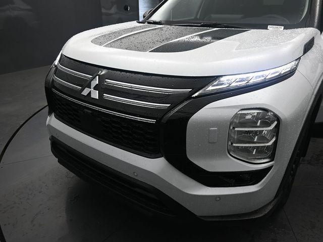 new 2025 Mitsubishi Outlander car, priced at $37,760