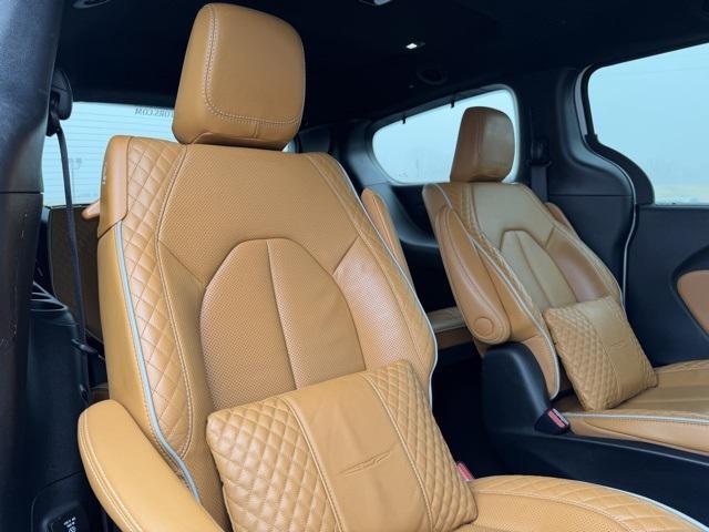 used 2022 Chrysler Pacifica car, priced at $36,792