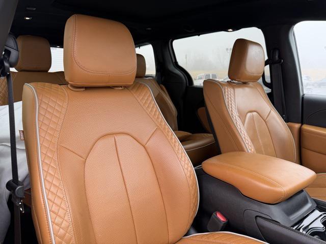 used 2022 Chrysler Pacifica car, priced at $36,792
