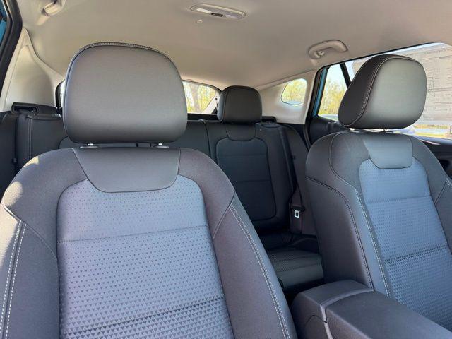 new 2026 Chevrolet Trax car, priced at $27,295
