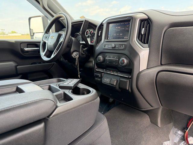 used 2022 Chevrolet Silverado 2500 car, priced at $44,394