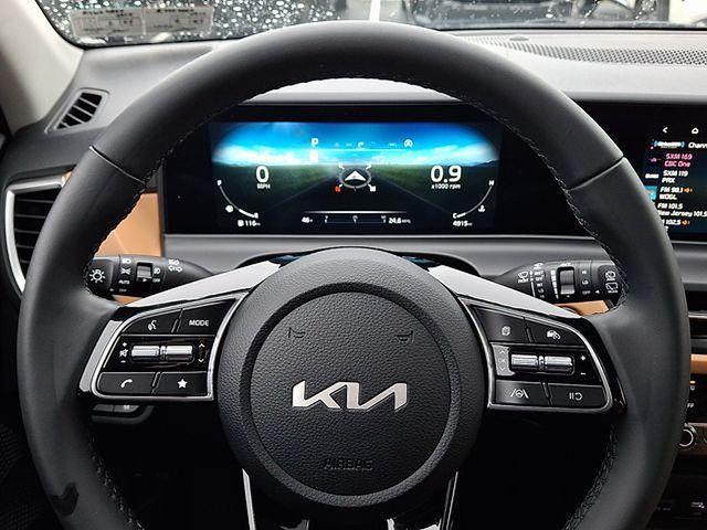 used 2024 Kia Seltos car, priced at $25,680