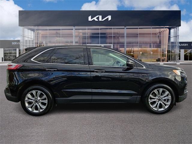 used 2024 Ford Edge car, priced at $22,215
