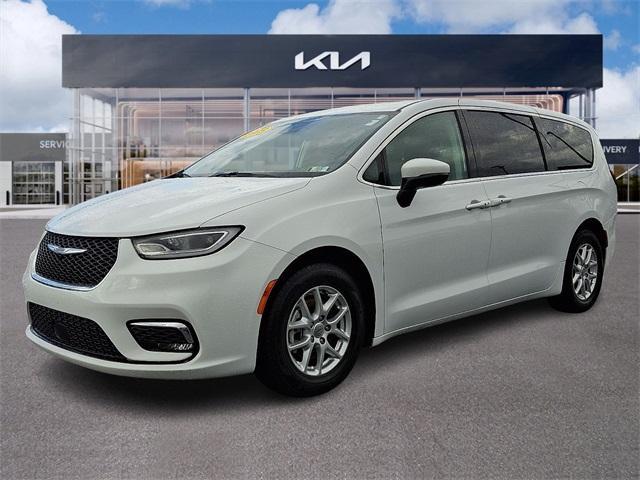 used 2023 Chrysler Pacifica car, priced at $24,405