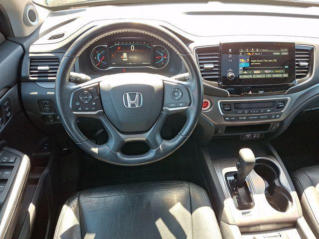 used 2020 Honda Pilot car, priced at $26,015