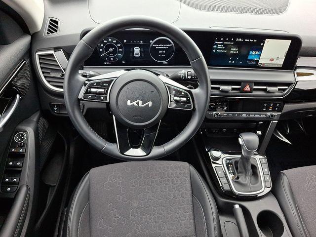 used 2024 Kia Seltos car, priced at $24,671