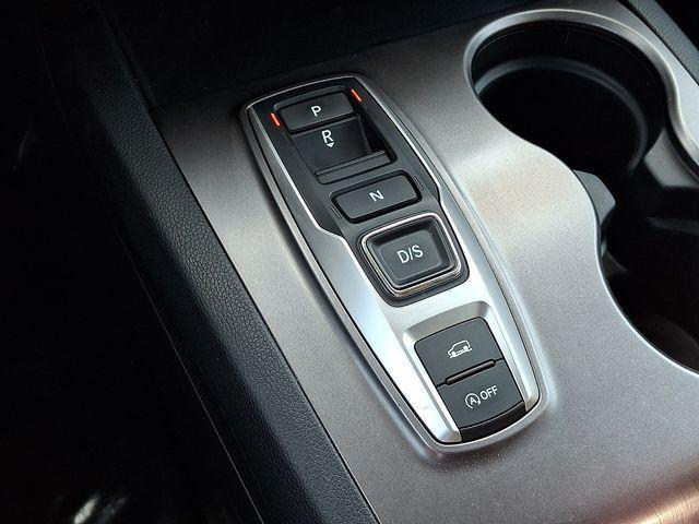 used 2021 Honda Pilot car, priced at $27,741