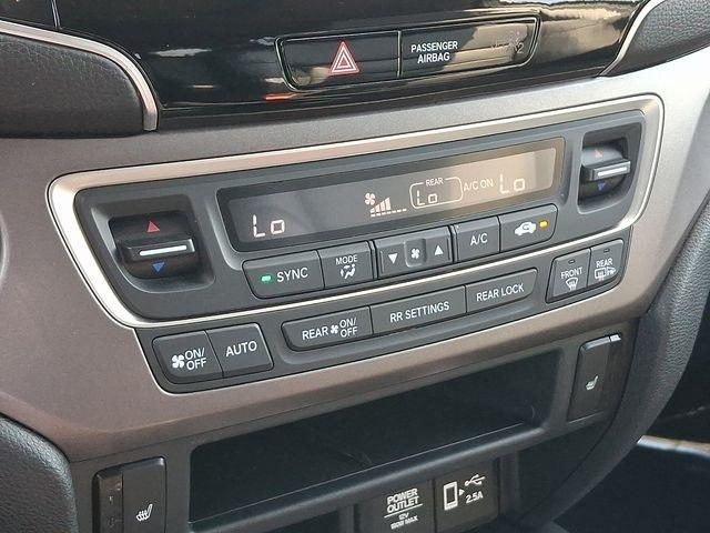 used 2021 Honda Pilot car, priced at $27,741