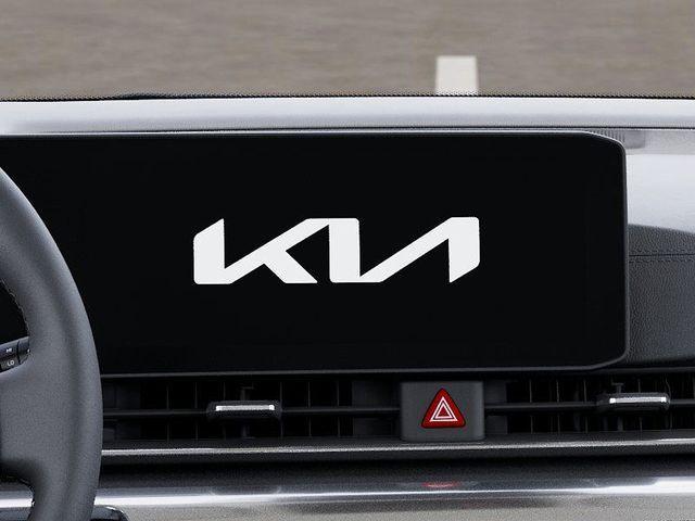 new 2026 Kia Carnival Hybrid car, priced at $51,395