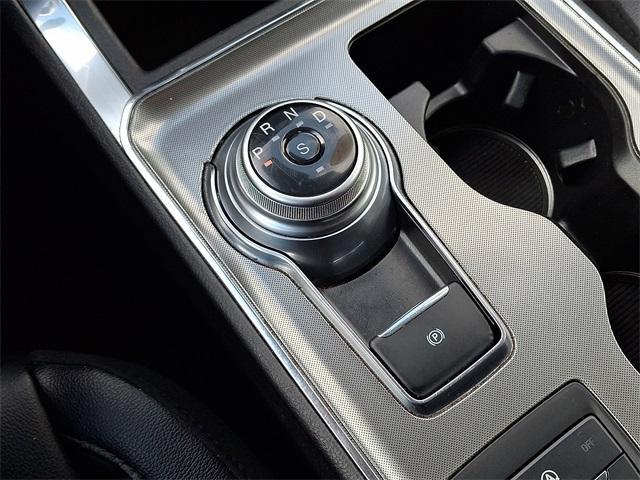 used 2024 Ford Edge car, priced at $24,686