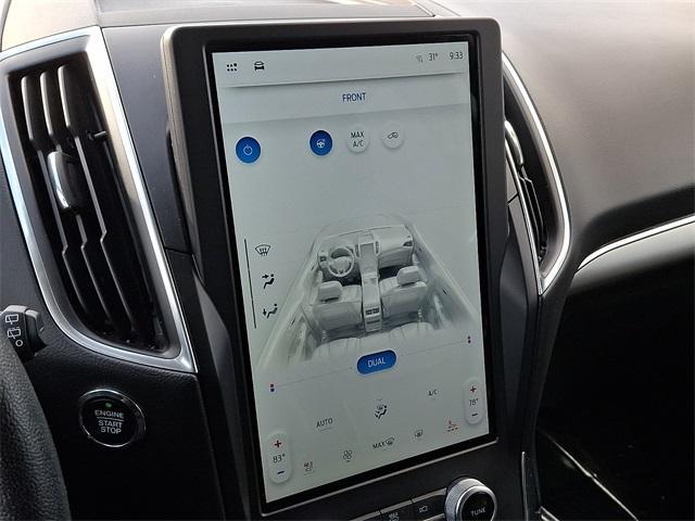 used 2024 Ford Edge car, priced at $24,686