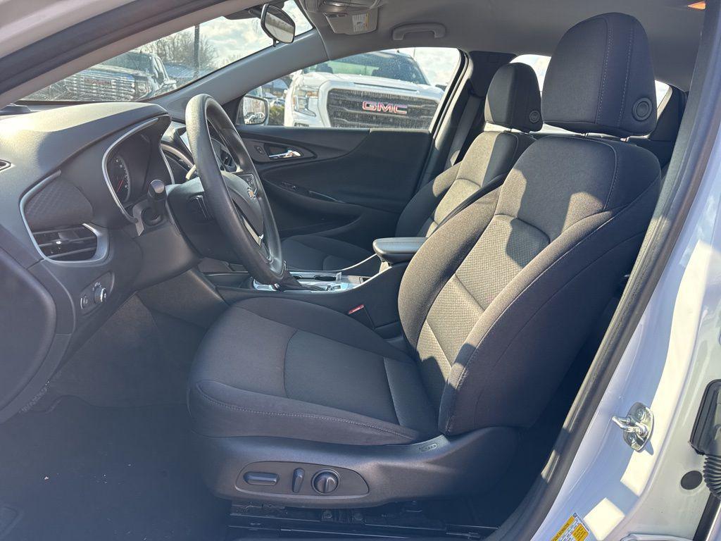 used 2024 Chevrolet Malibu car, priced at $17,637