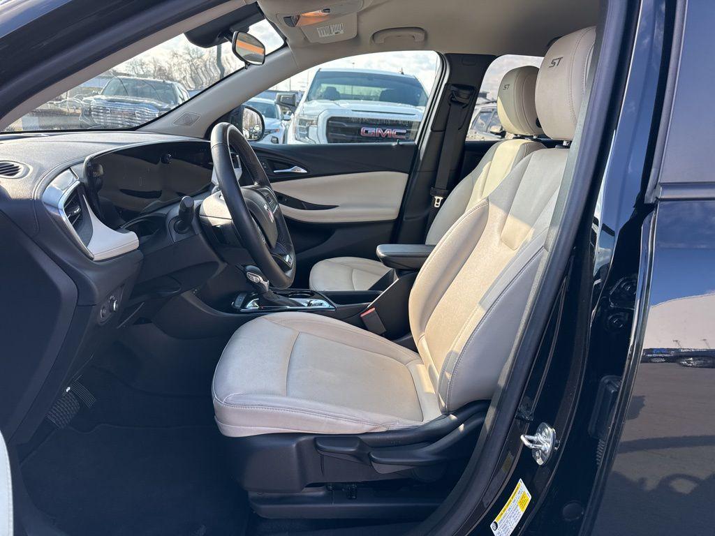 used 2024 Buick Encore GX car, priced at $19,628