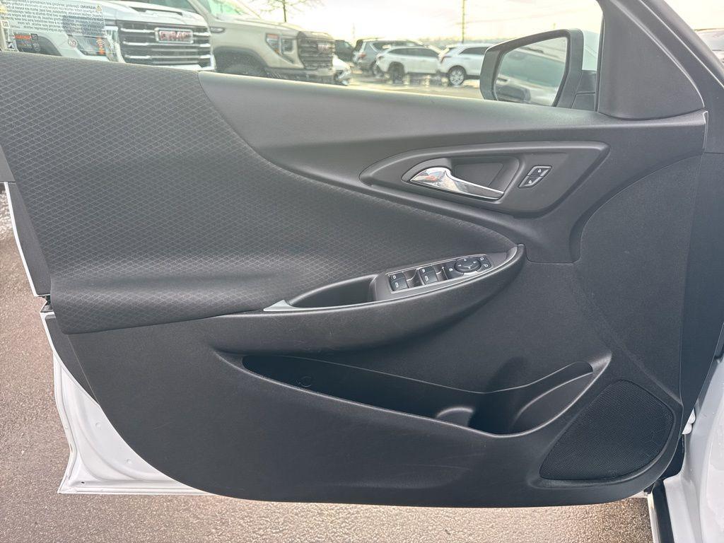 used 2023 Chevrolet Malibu car, priced at $16,267