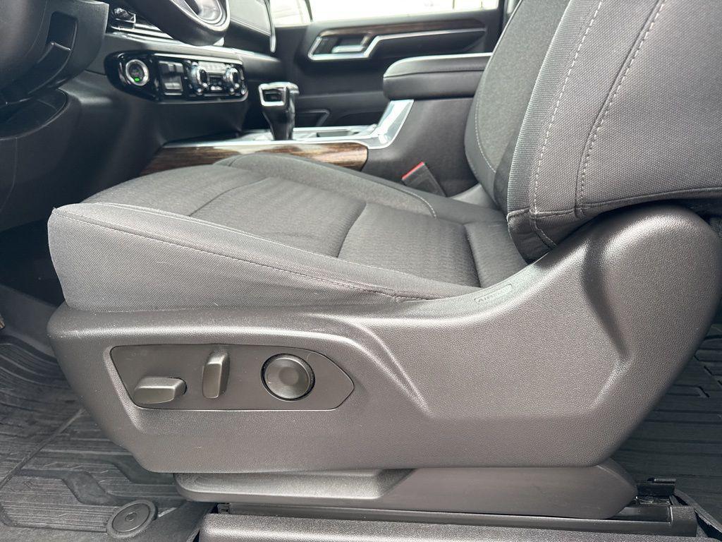 used 2023 GMC Sierra 1500 car, priced at $42,495