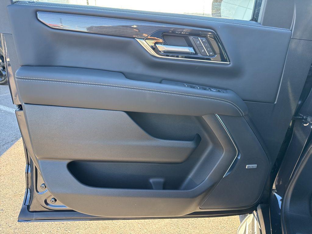 new 2026 GMC Yukon XL car, priced at $77,010