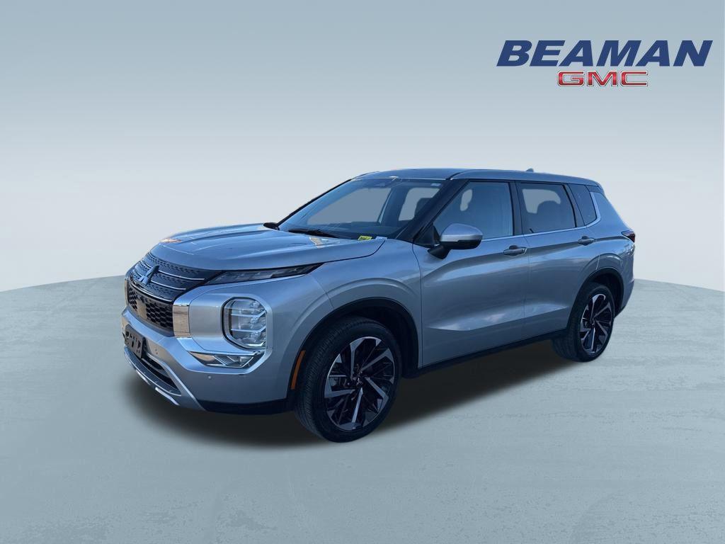 used 2024 Mitsubishi Outlander car, priced at $22,086