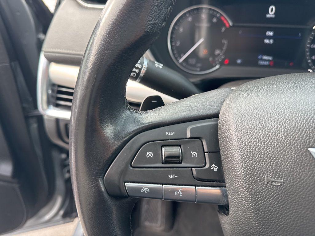 used 2023 Cadillac XT4 car, priced at $20,880