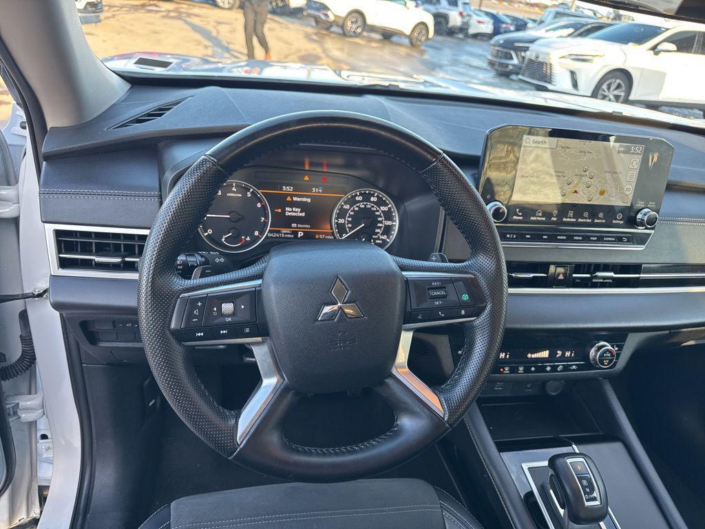 used 2024 Mitsubishi Outlander car, priced at $21,106