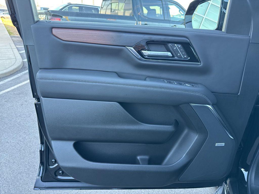 new 2026 GMC Yukon XL car, priced at $87,090