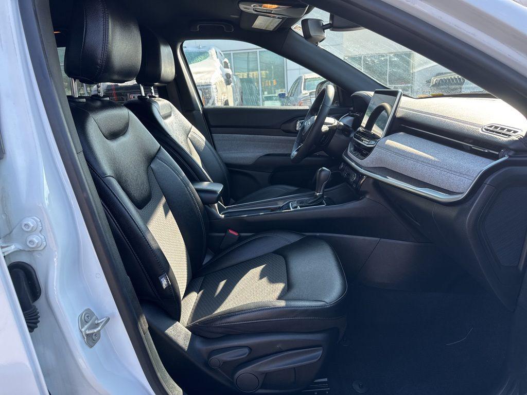 used 2024 Jeep Compass car, priced at $18,167