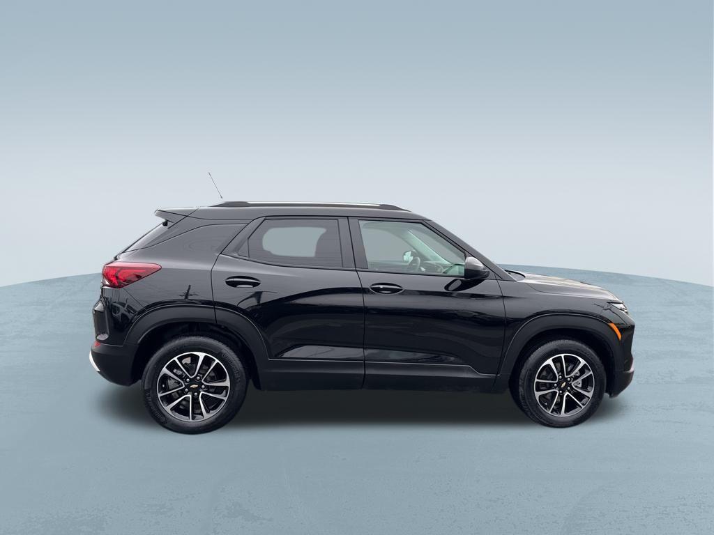 used 2024 Chevrolet TrailBlazer car, priced at $22,521