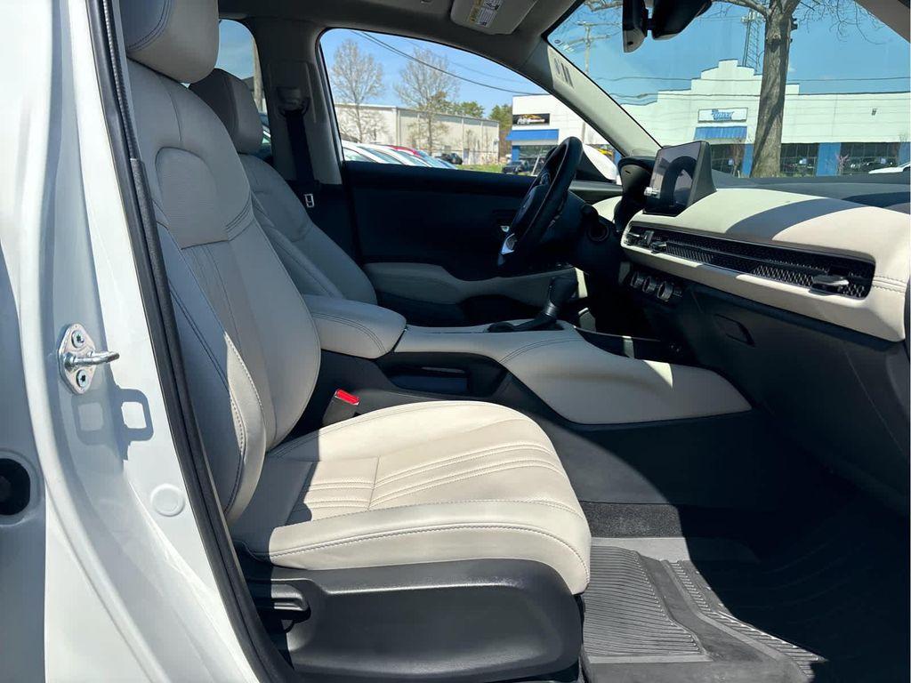 used 2026 Honda HR-V car, priced at $29,937
