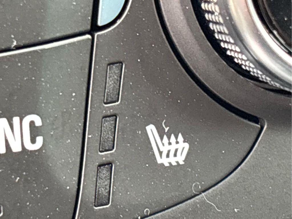 used 2023 Chevrolet Equinox car, priced at $21,637