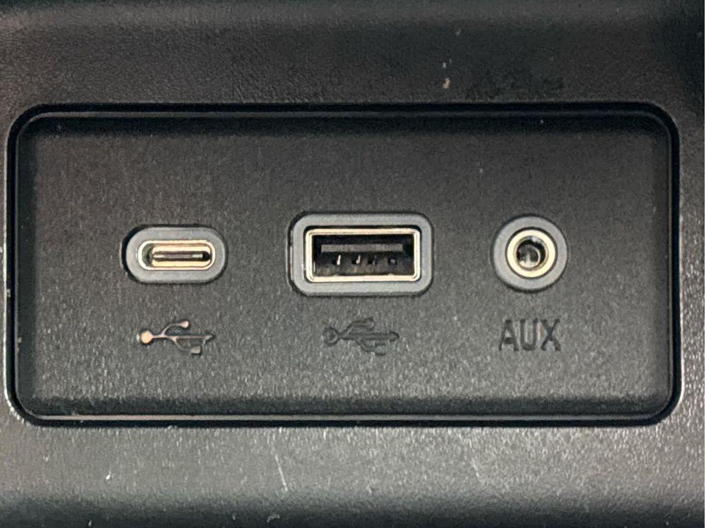 used 2023 Chevrolet Equinox car, priced at $21,637