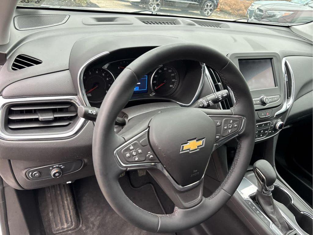 used 2023 Chevrolet Equinox car, priced at $21,637