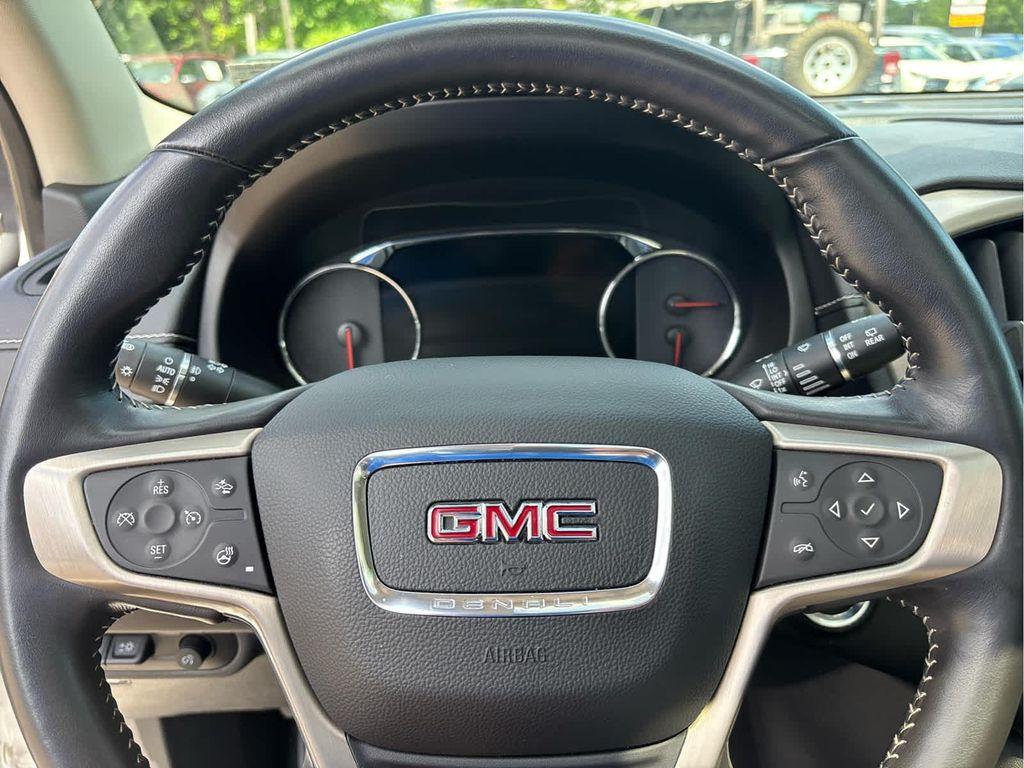 used 2022 GMC Terrain car, priced at $24,486