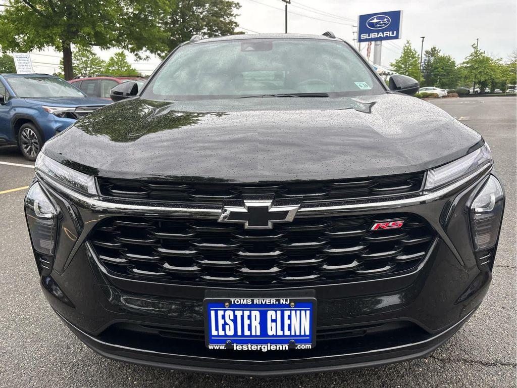 used 2025 Chevrolet Trax car, priced at $24,386