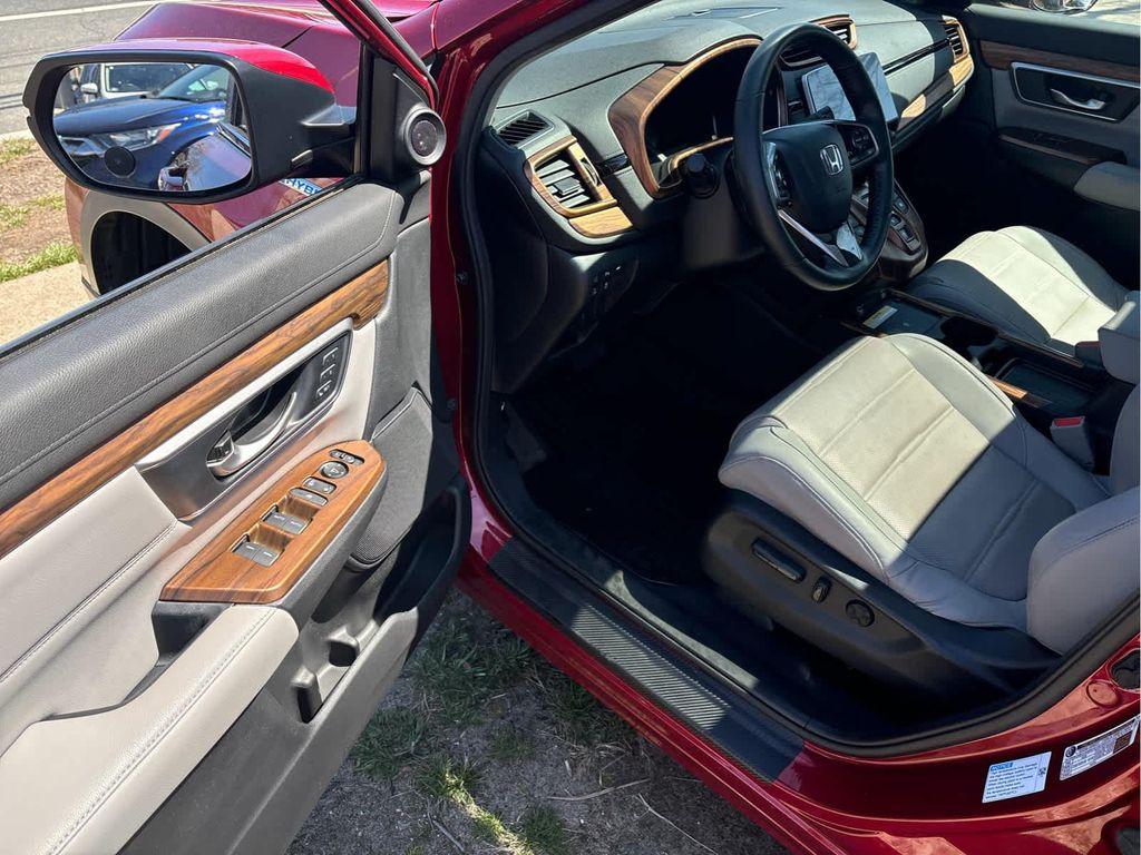 used 2022 Honda CR-V Hybrid car, priced at $27,686