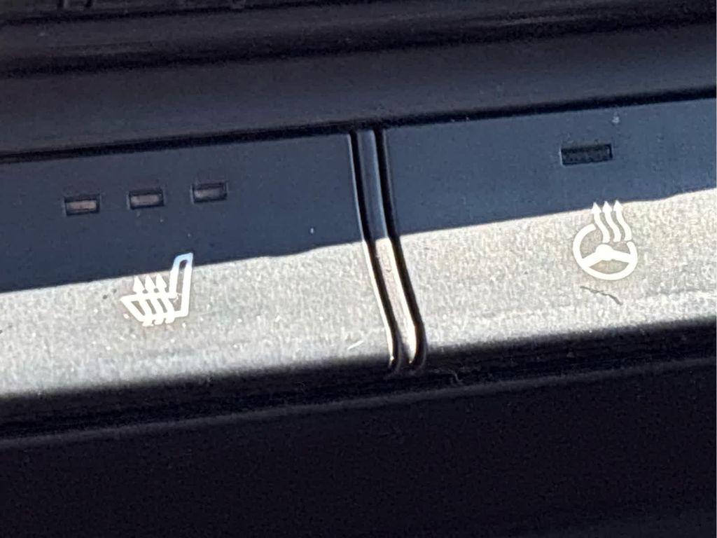 used 2020 Hyundai Santa Fe car, priced at $14,637