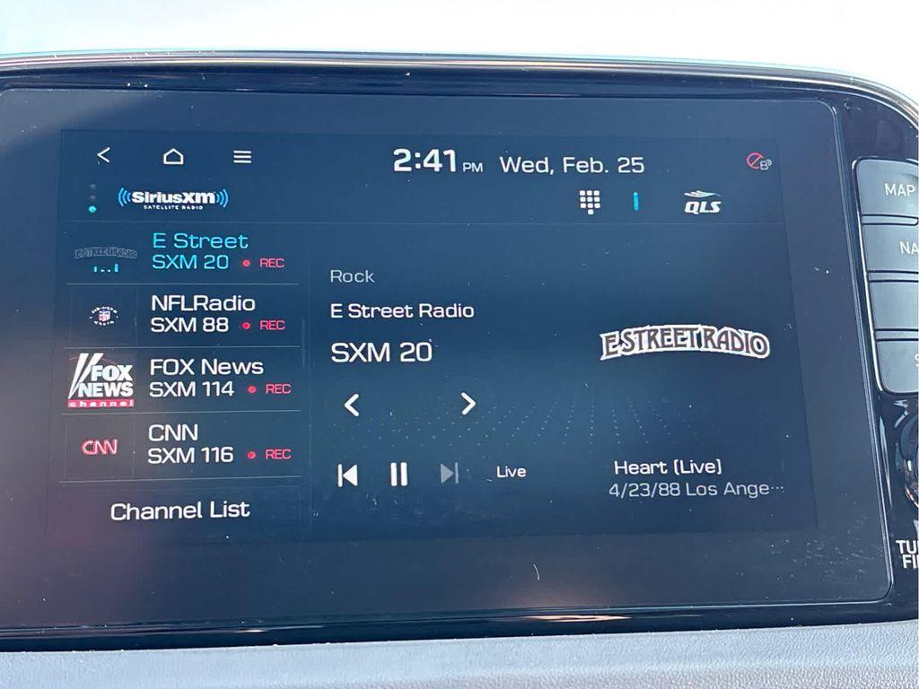 used 2020 Hyundai Santa Fe car, priced at $14,637