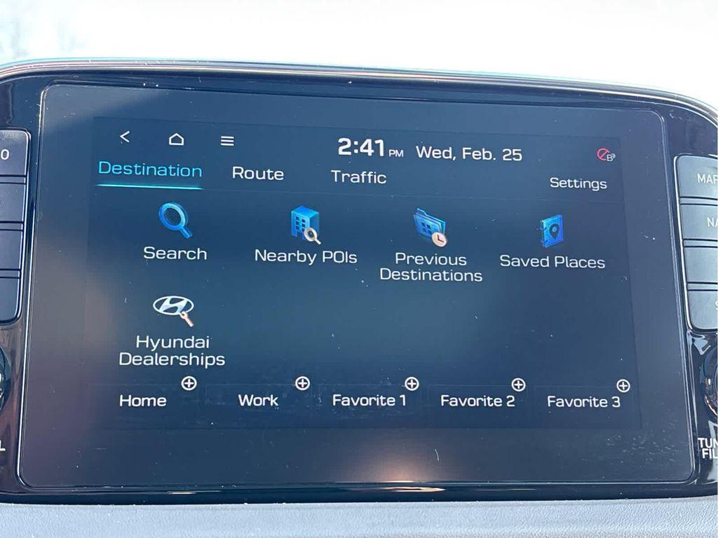 used 2020 Hyundai Santa Fe car, priced at $14,637