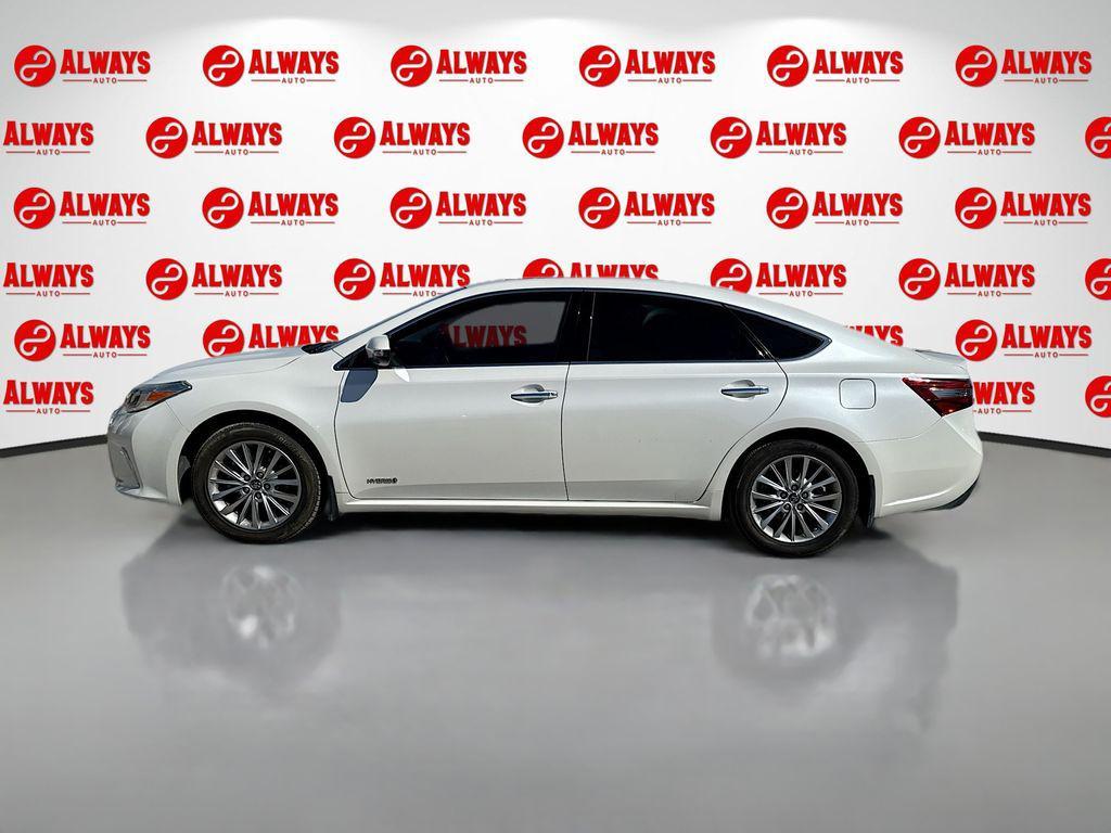 used 2018 Toyota Avalon Hybrid car, priced at $21,400
