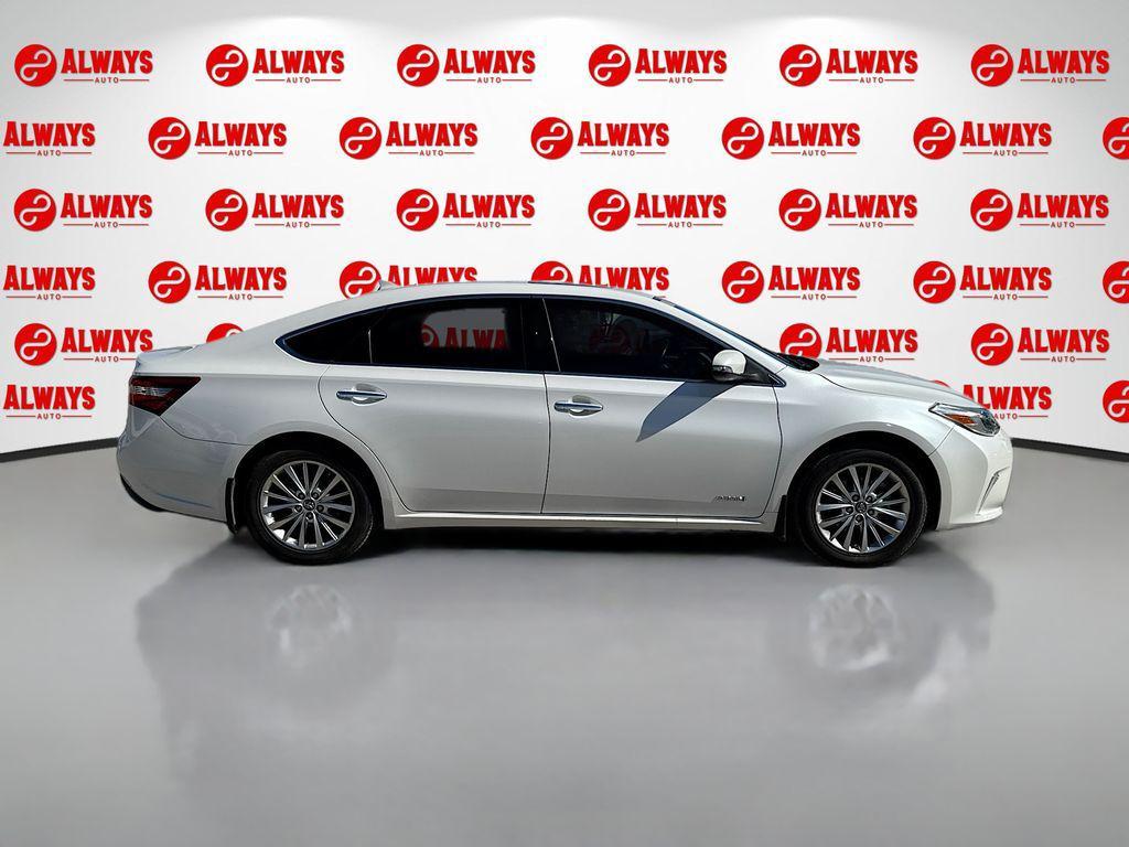 used 2018 Toyota Avalon Hybrid car, priced at $21,400