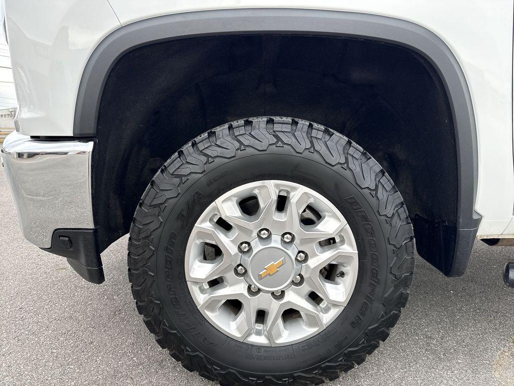 used 2023 Chevrolet Silverado 2500 car, priced at $48,400