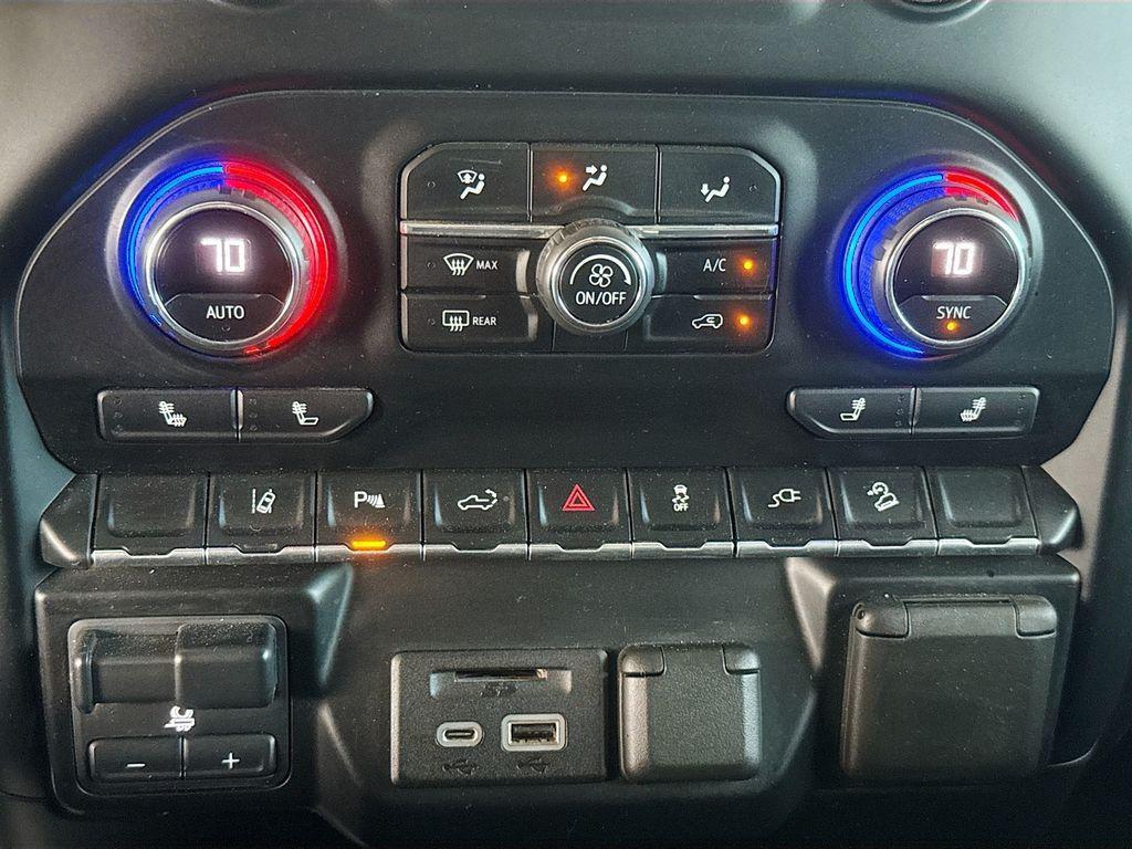 used 2021 Chevrolet Silverado 2500 car, priced at $33,400