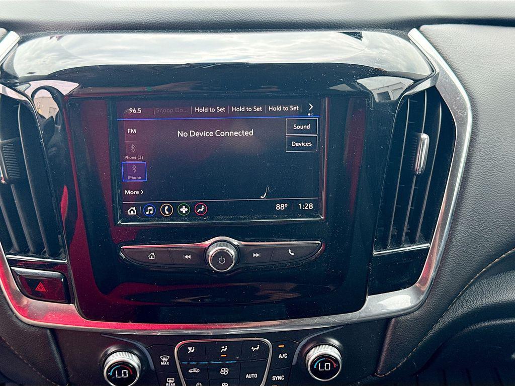 used 2020 Chevrolet Traverse car, priced at $14,476