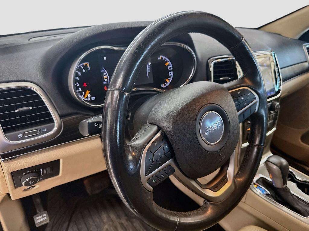 used 2019 Jeep Grand Cherokee car, priced at $14,900
