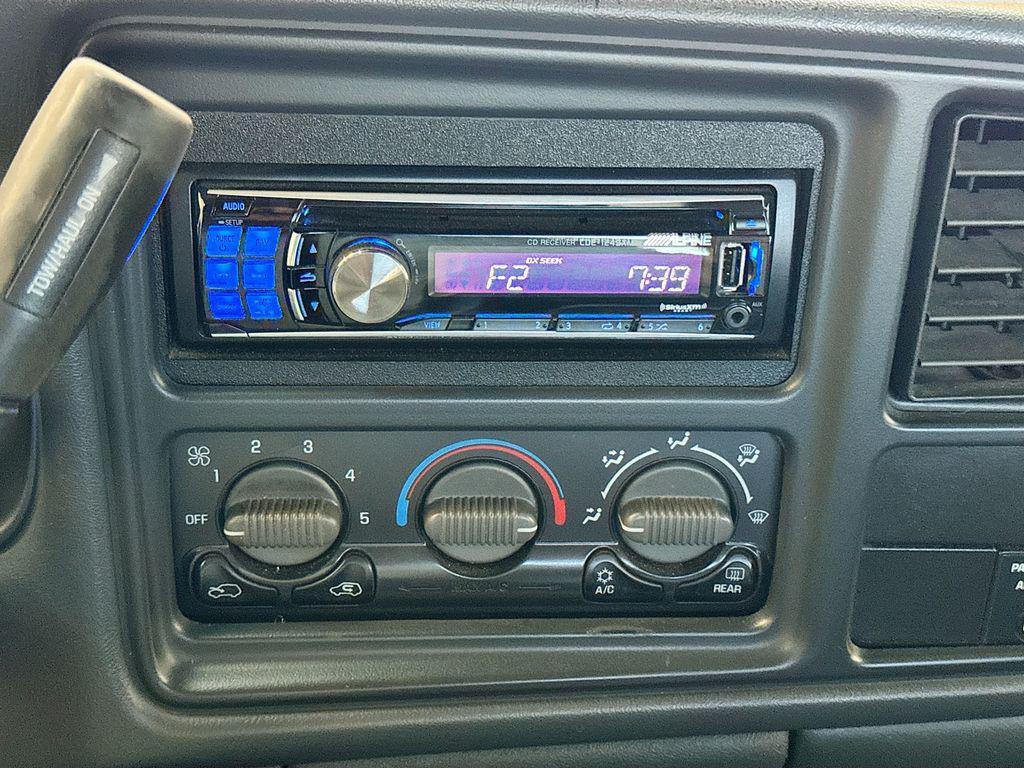 used 2002 Chevrolet Silverado 1500 car, priced at $9,000