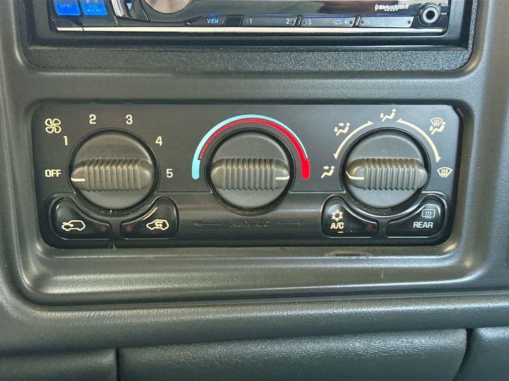 used 2002 Chevrolet Silverado 1500 car, priced at $9,000