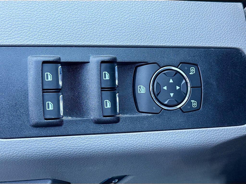 used 2022 Ford F-250 car, priced at $39,000