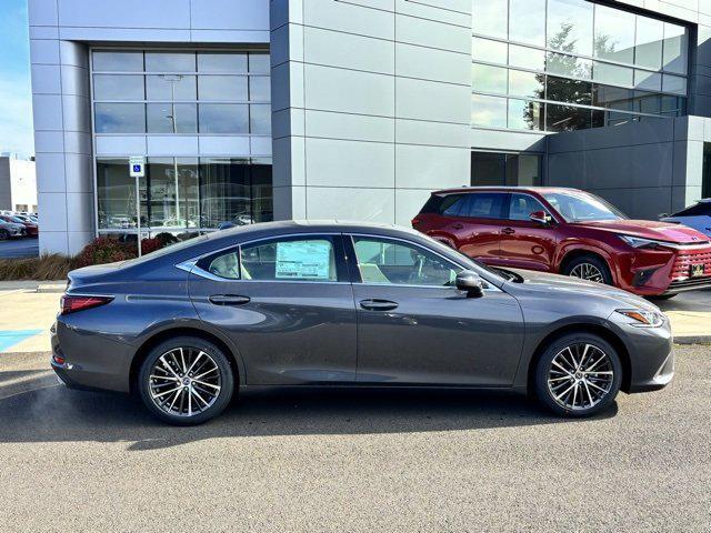 new 2025 Lexus ES 350 car, priced at $48,044